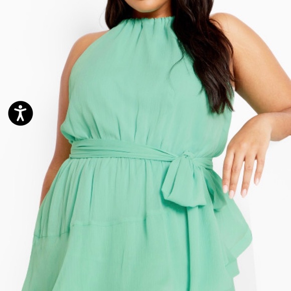 Elegant Green Halter Romper - Picture 1 of 3